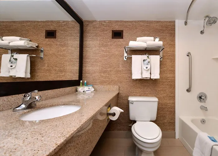 Express By Ihg 2*