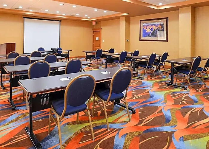 Express By Ihg Hotel Flagstaff