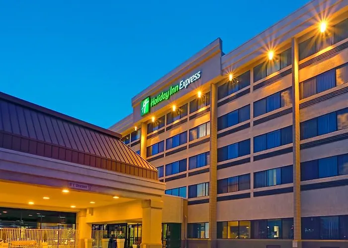 Express By Ihg Hotel
