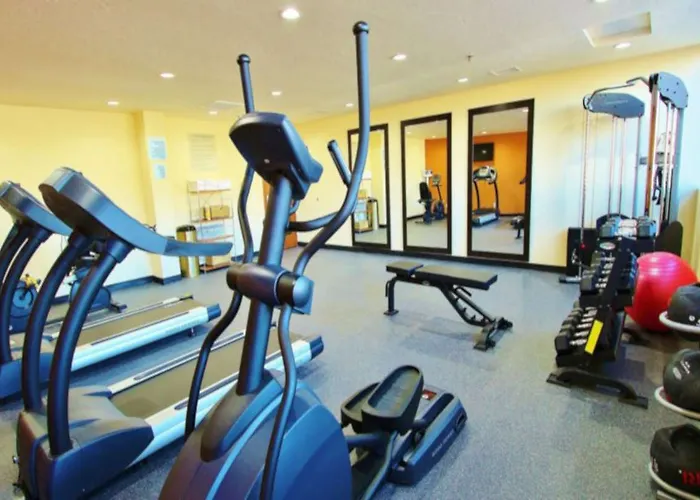 Express By Ihg Hotel